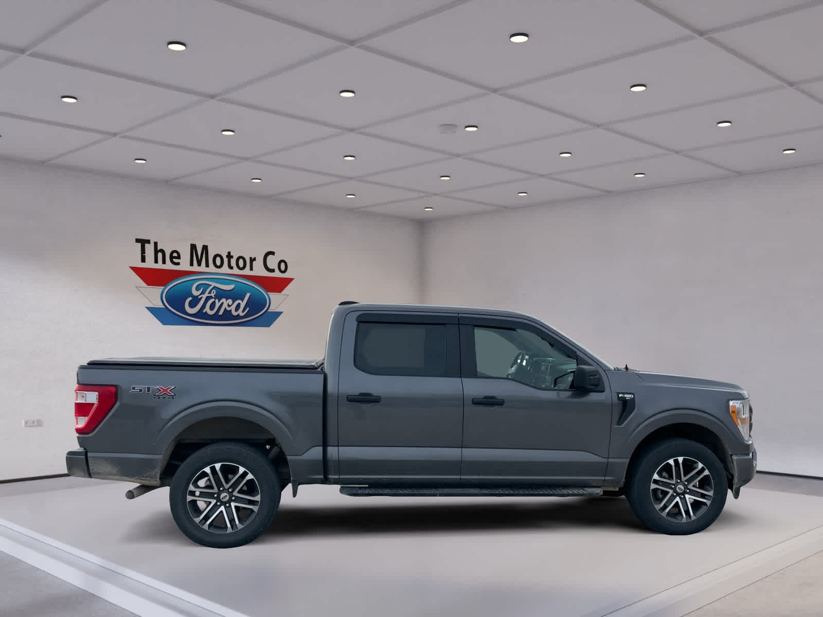2022 Ford F-150 XL photo 4
