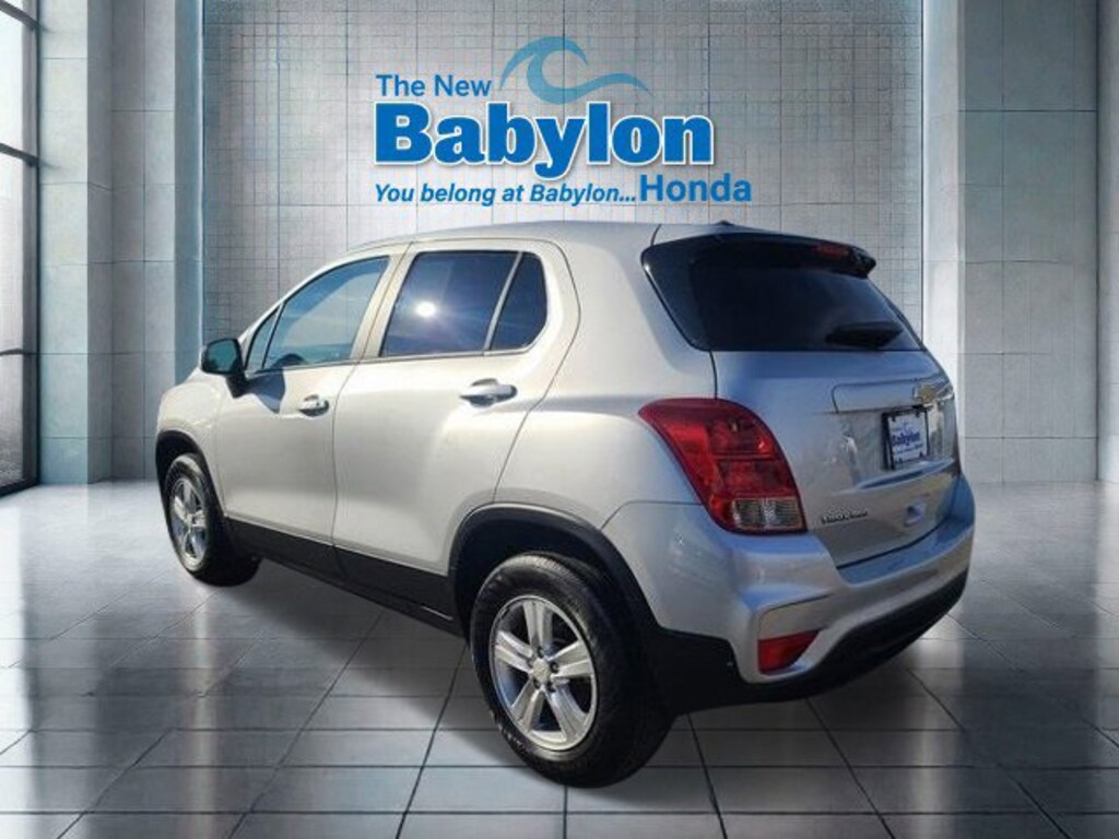 Used 2022 Chevrolet Trax LS SUV
