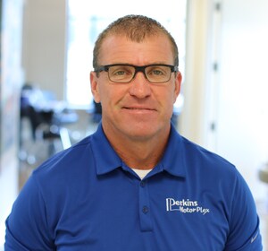 Staff member Randy Eason from ID_45c214d1ee7b