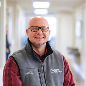 Staff member Eric Moore from ID_45c214d1ee7b