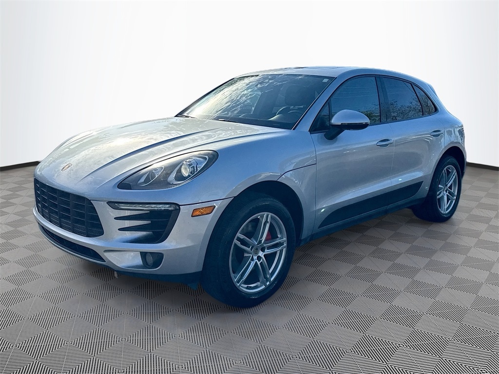 Used 2018 Porsche Macan SUV