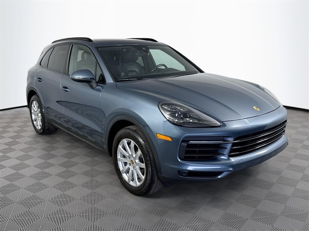 2019 Porsche Cayenne Base photo 3