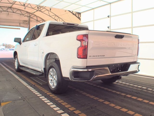 2023 Chevrolet Silverado 1500 LT photo 4