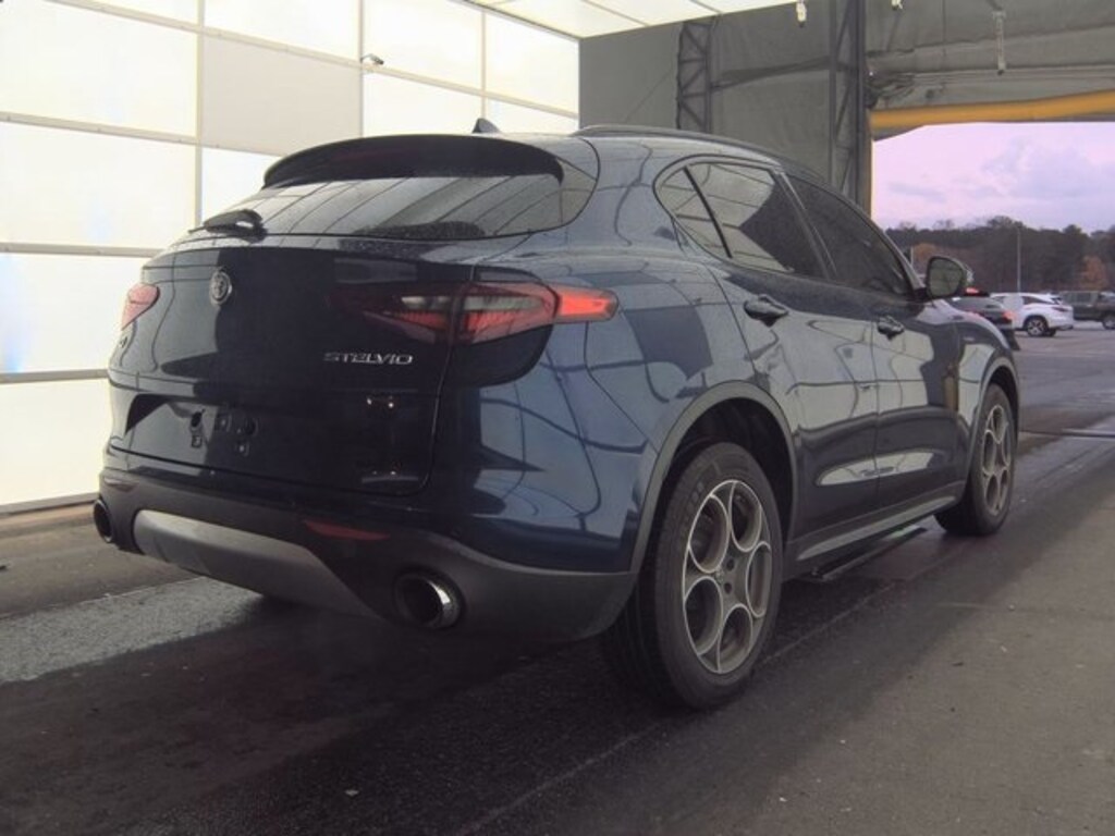 Used 2018 Alfa Romeo Stelvio Base SUV