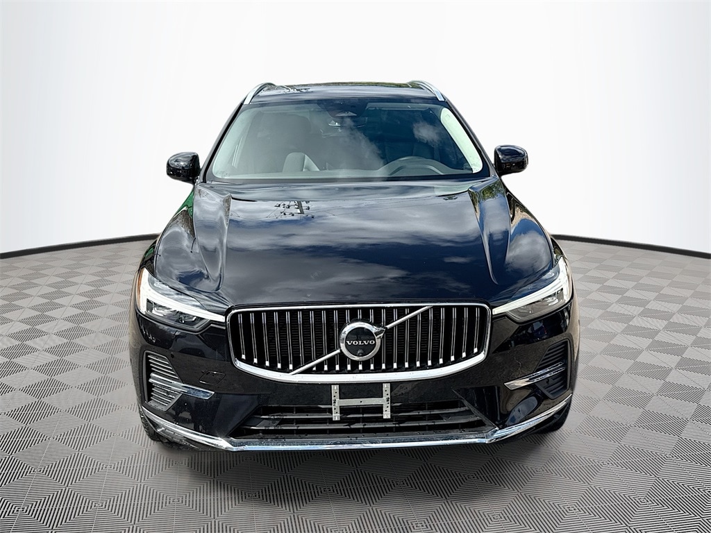 Used 2023 Volvo XC60 B5 Plus Bright Theme SUV