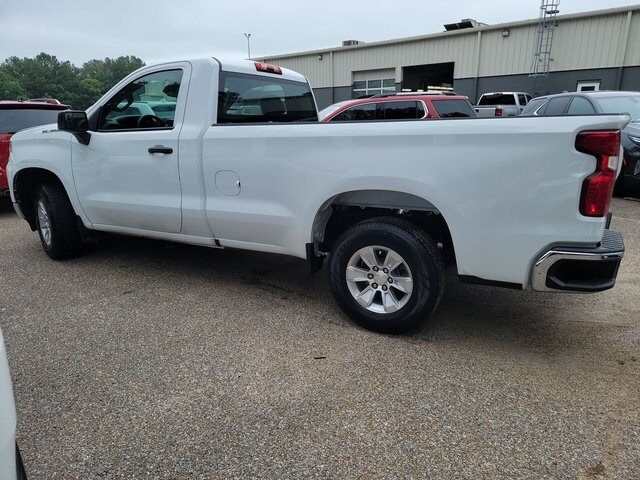 2023 Chevrolet Silverado 1500 photo 4