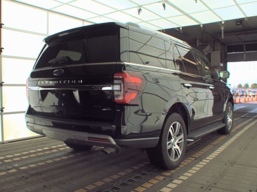 Used 2024 Ford Expedition Limited SUV
