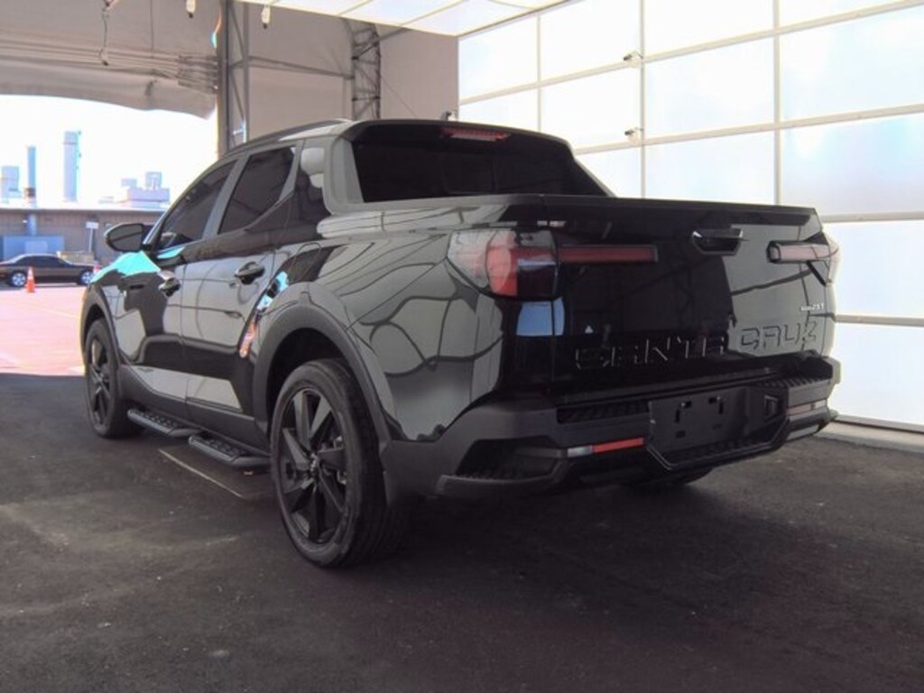 Used 2023 Hyundai Santa Cruz Night Truck