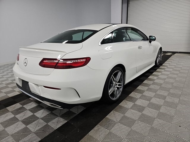 2020 Mercedes Benz E 450 photo 2