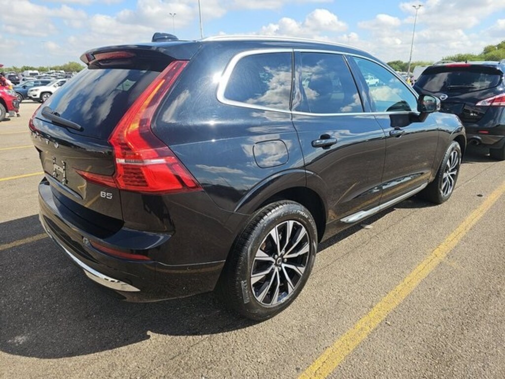 Used 2023 Volvo XC60 B5 Plus Bright Theme SUV