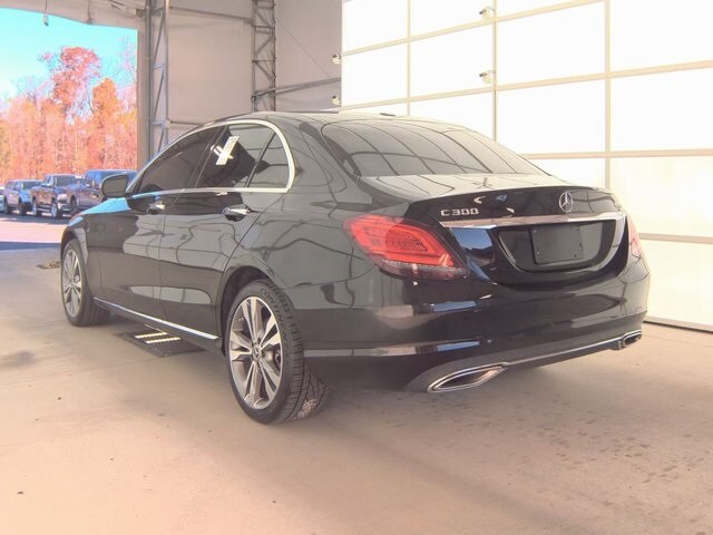 2021 Mercedes Benz C 300 photo 4