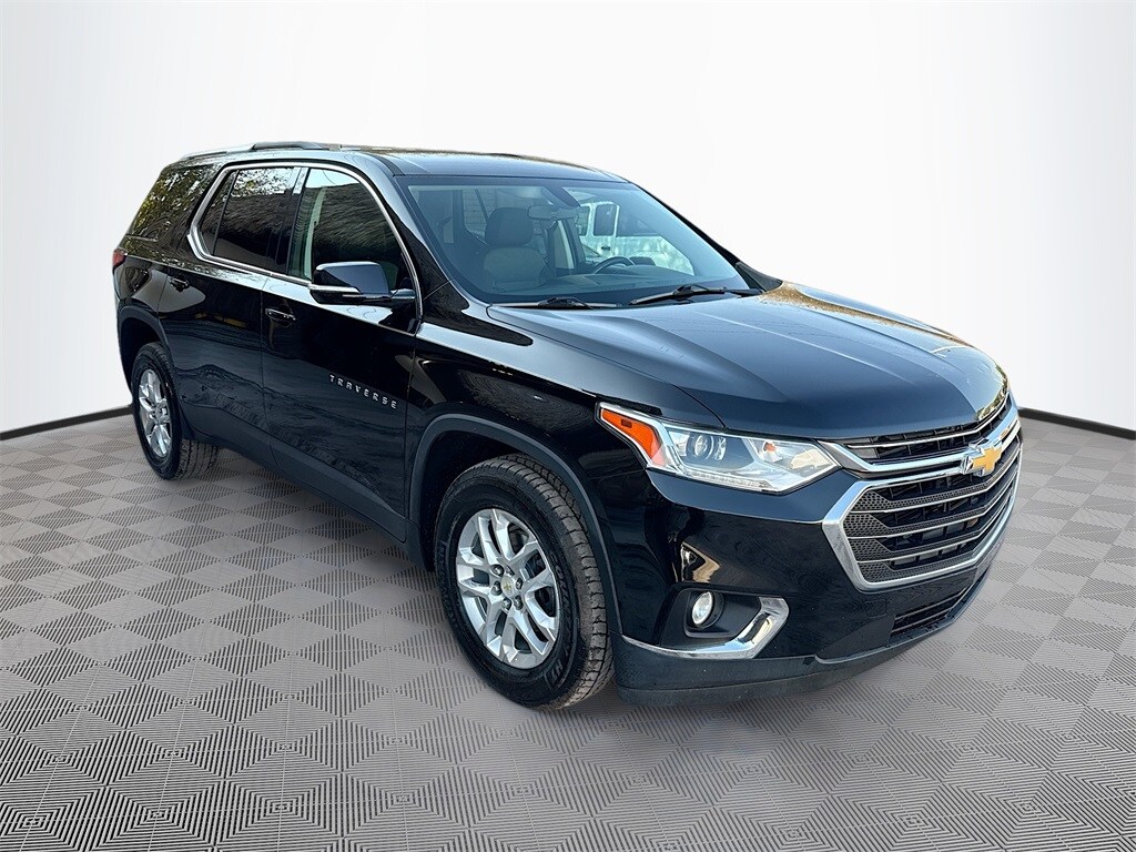 Used 2018 Chevrolet Traverse LT SUV