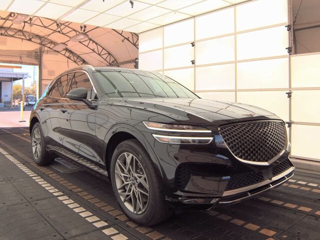 2024 Genesis GV70 2.5T photo 3