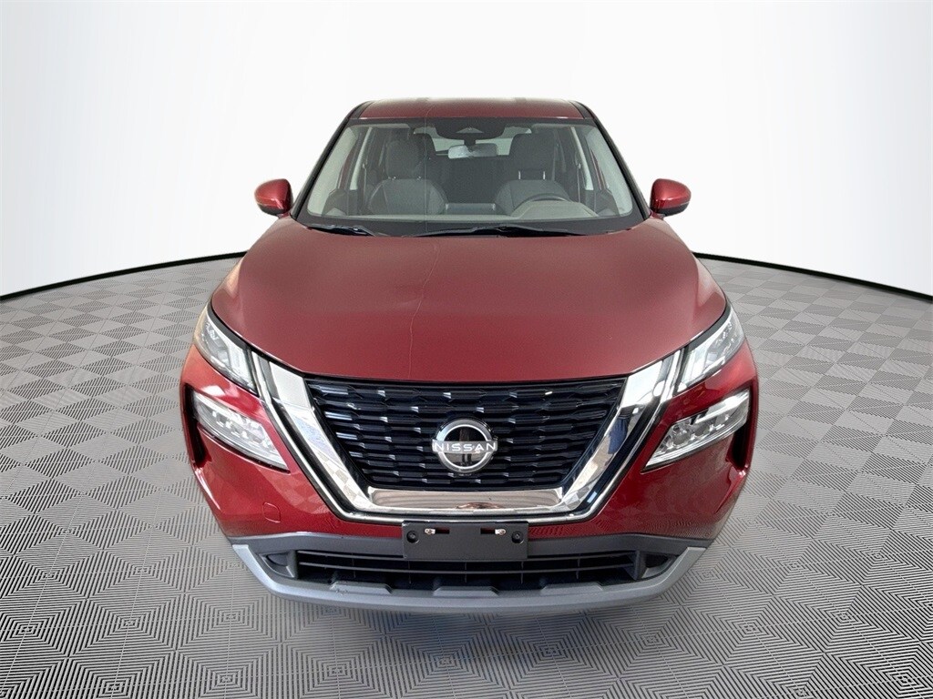 2023 Nissan Rogue SV photo 2