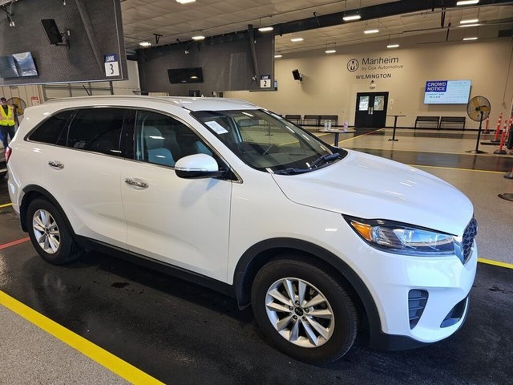 Used 2020 Kia Sorento LX SUV