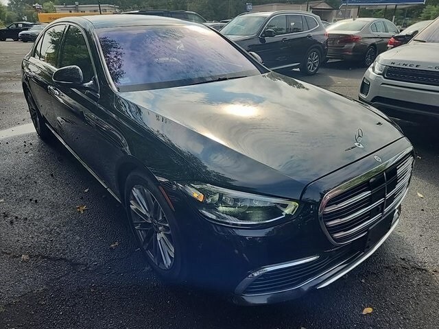 2022 Mercedes Benz S 580 4MATIC photo 2