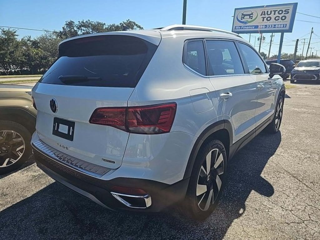 Used 2024 Volkswagen Taos 1.5T SEL SUV