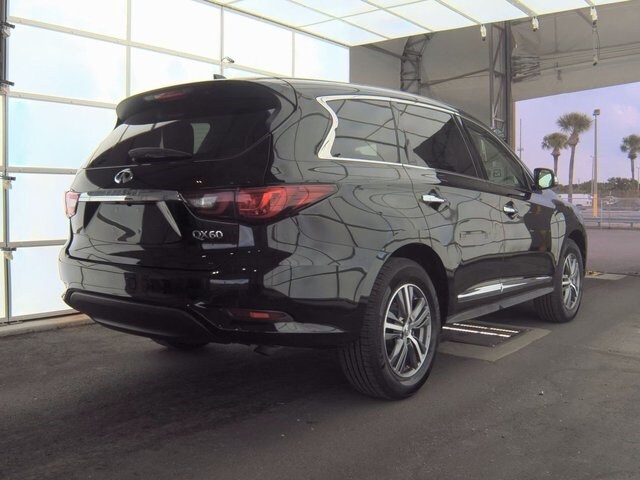 2020 Infiniti QX60 Pure photo 2