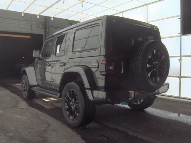 2021 Jeep Wrangler Unlimited Sahara High Altitude 4xe photo 4