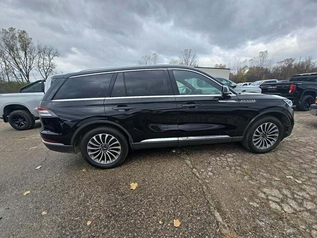 2023 Lincoln Aviator Reserve photo 2