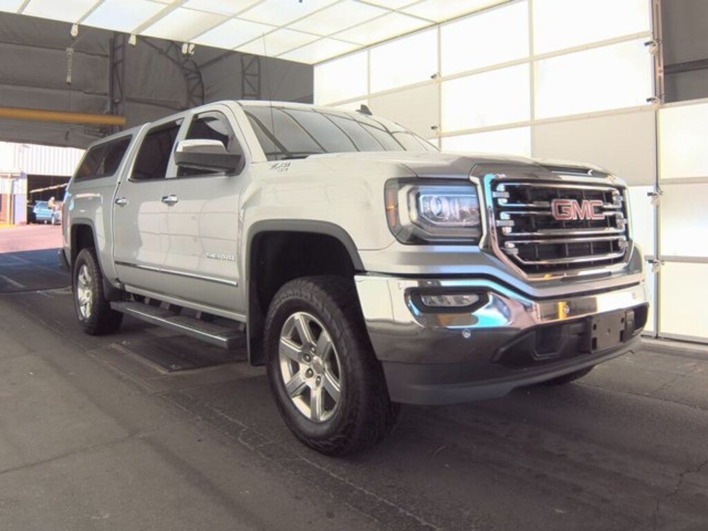 Used 2018 GMC Sierra 1500 SLT Truck