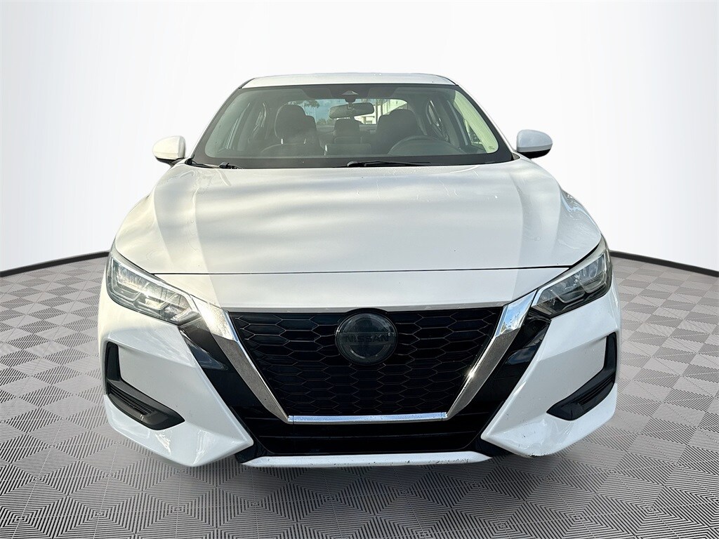 2022 Nissan Sentra SV photo 2