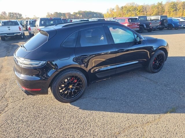 2021 Porsche Macan GTS photo 2