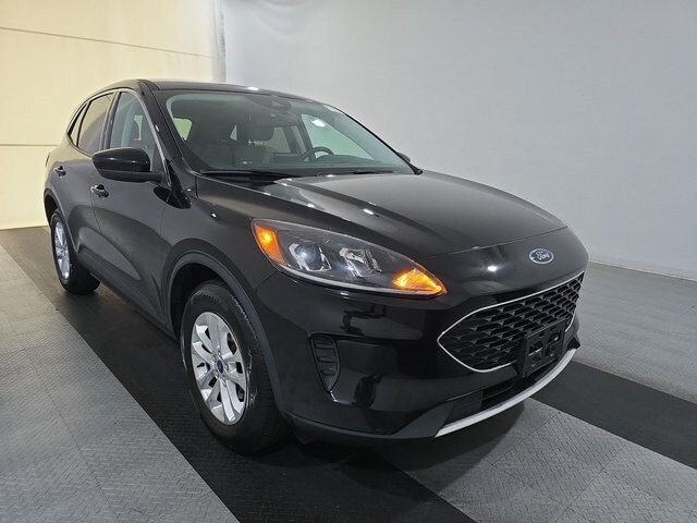 2021 Ford Escape SE photo 3