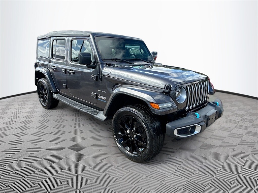 2023 Jeep Wrangler Sahara 4xe photo 2