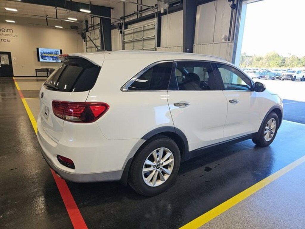 Used 2020 Kia Sorento LX SUV