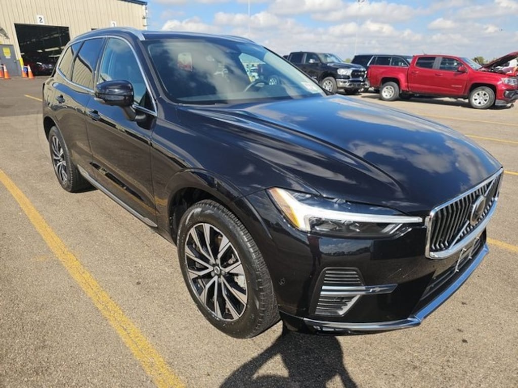 Used 2023 Volvo XC60 B5 Plus Bright Theme SUV