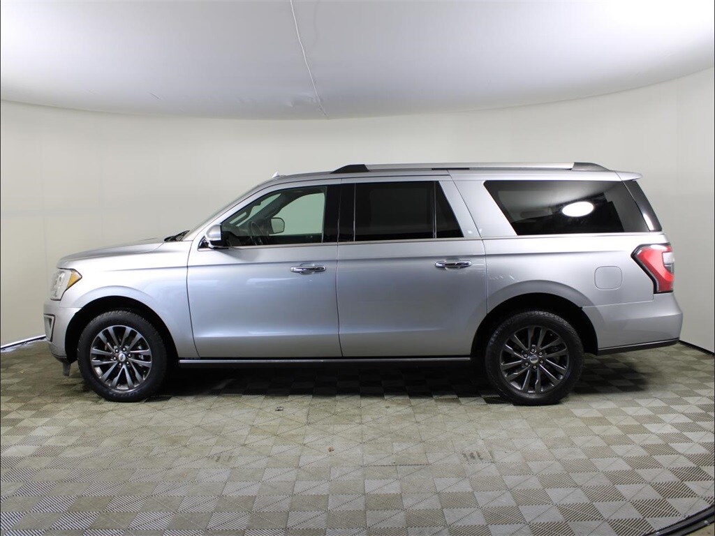 2021 Ford Expedition MAX Limited photo 2