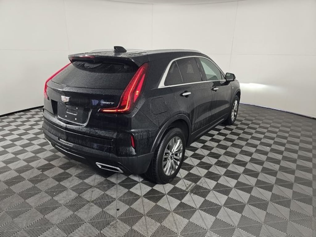 Used 2024 Cadillac XT4 Premium Luxury SUV