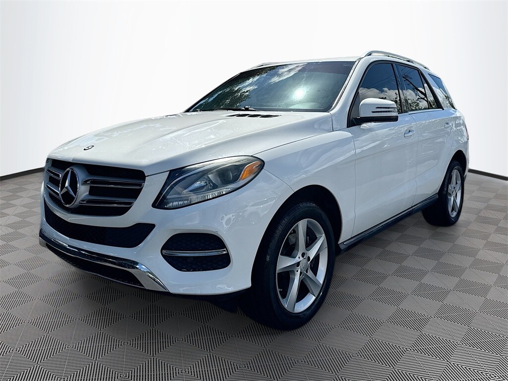 2016 Mercedes Benz GLE 350 photo 2