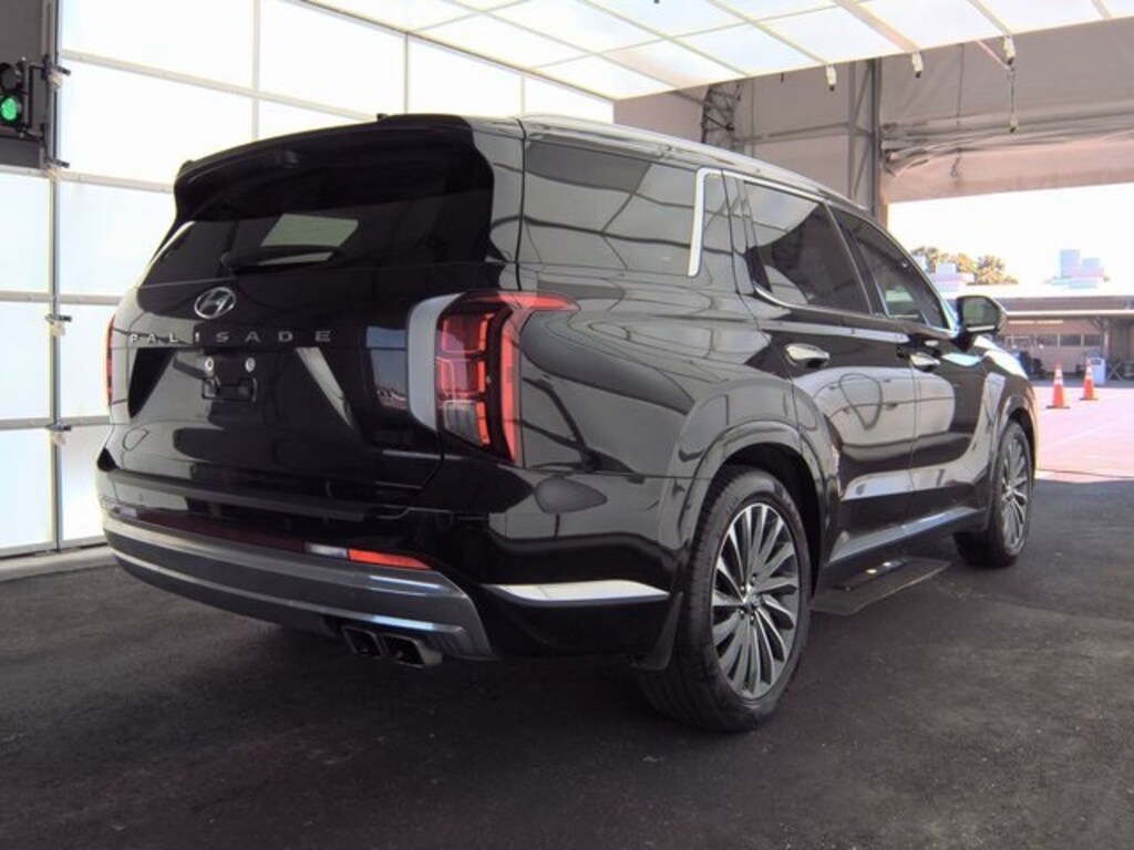 Used 2023 Hyundai Palisade Calligraphy SUV