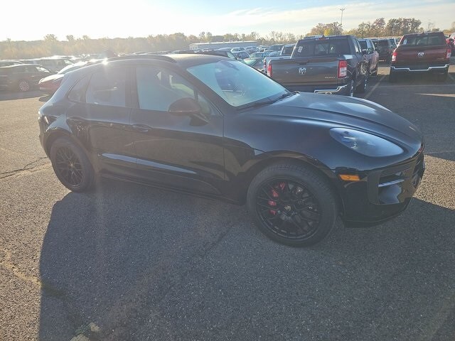 2021 Porsche Macan GTS photo 3