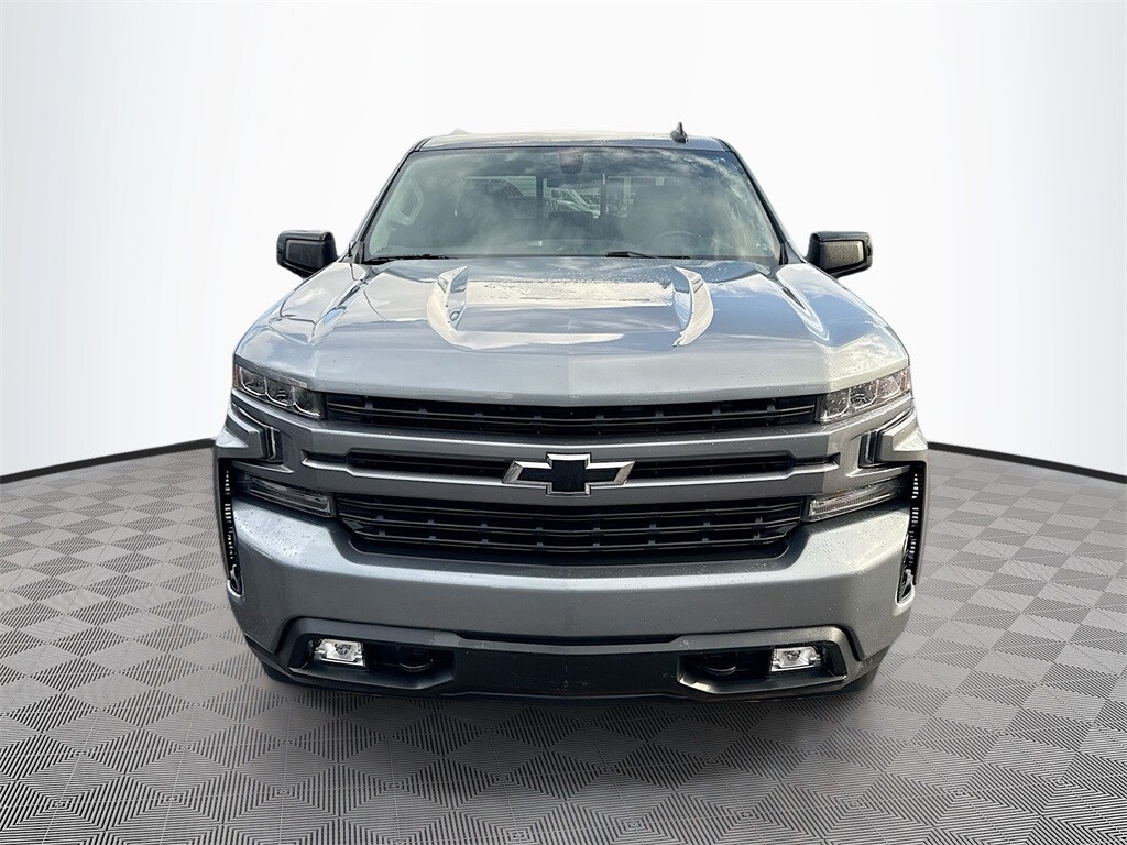 2019 Chevrolet Silverado 1500 RST photo 2