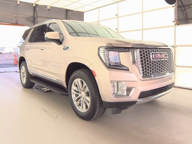 2022 Gmc Yukon SLT photo 3