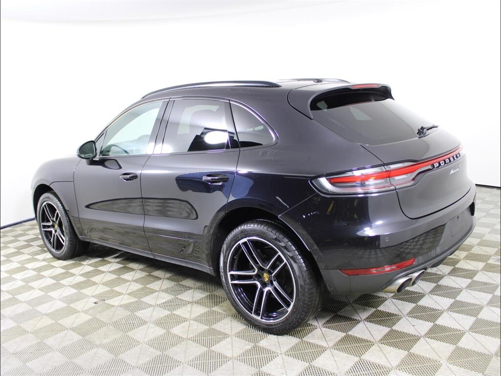 2021 Porsche Macan S photo 3