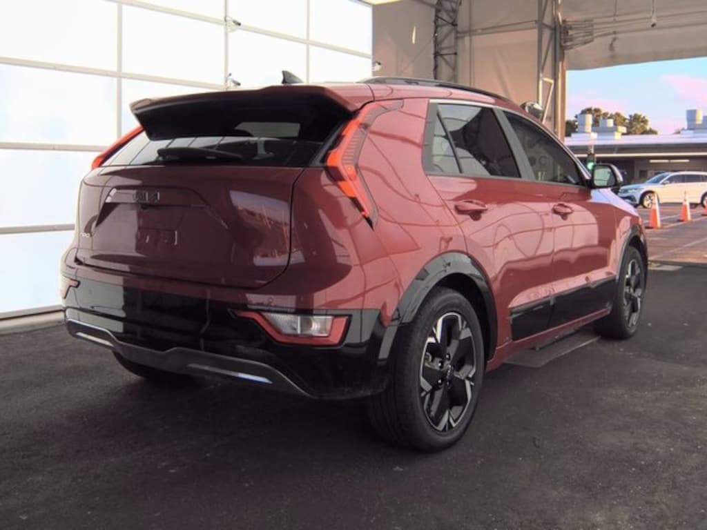 Used 2024 Kia Niro EV Wind SUV