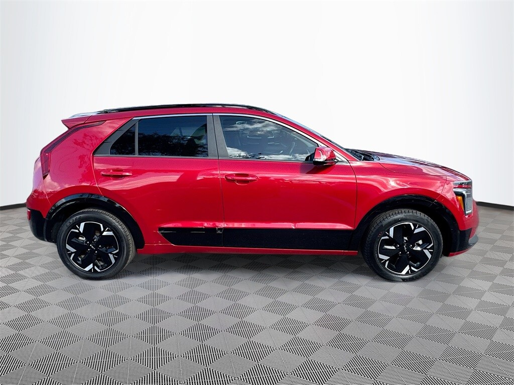 Used 2024 Kia Niro EV Wind SUV