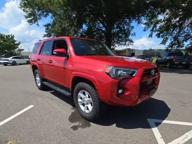 2021 Toyota 4Runner SR5 Premium 4WD photo 2