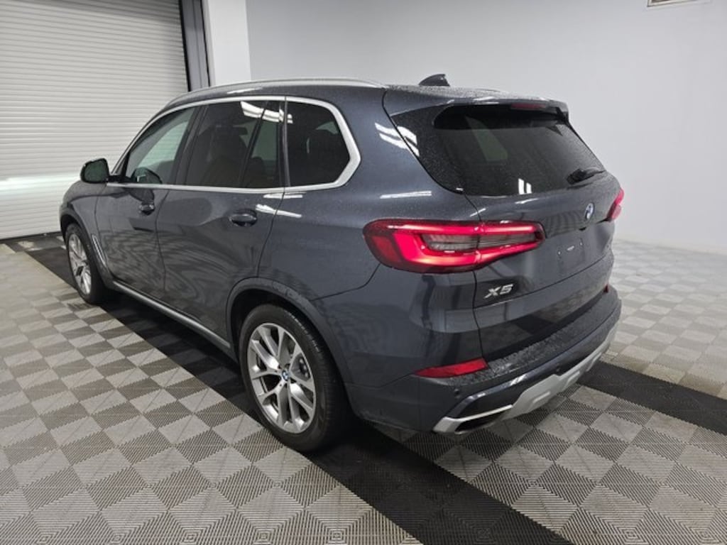 Used 2021 BMW X5 sDrive40i SUV