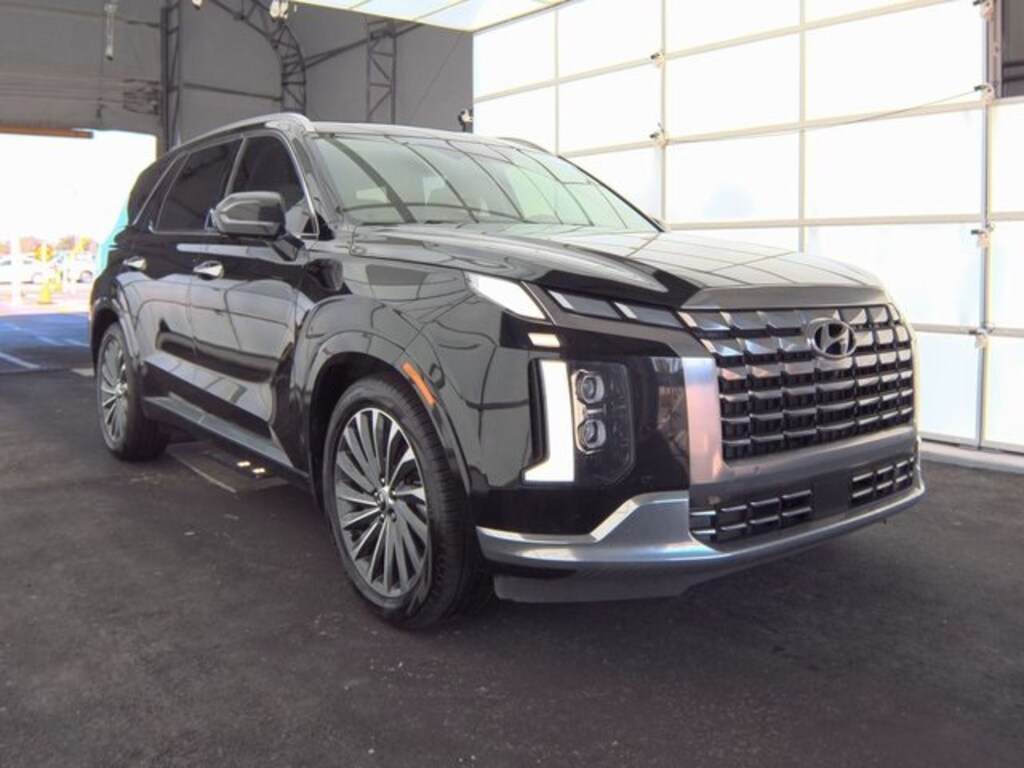 Used 2023 Hyundai Palisade Calligraphy SUV