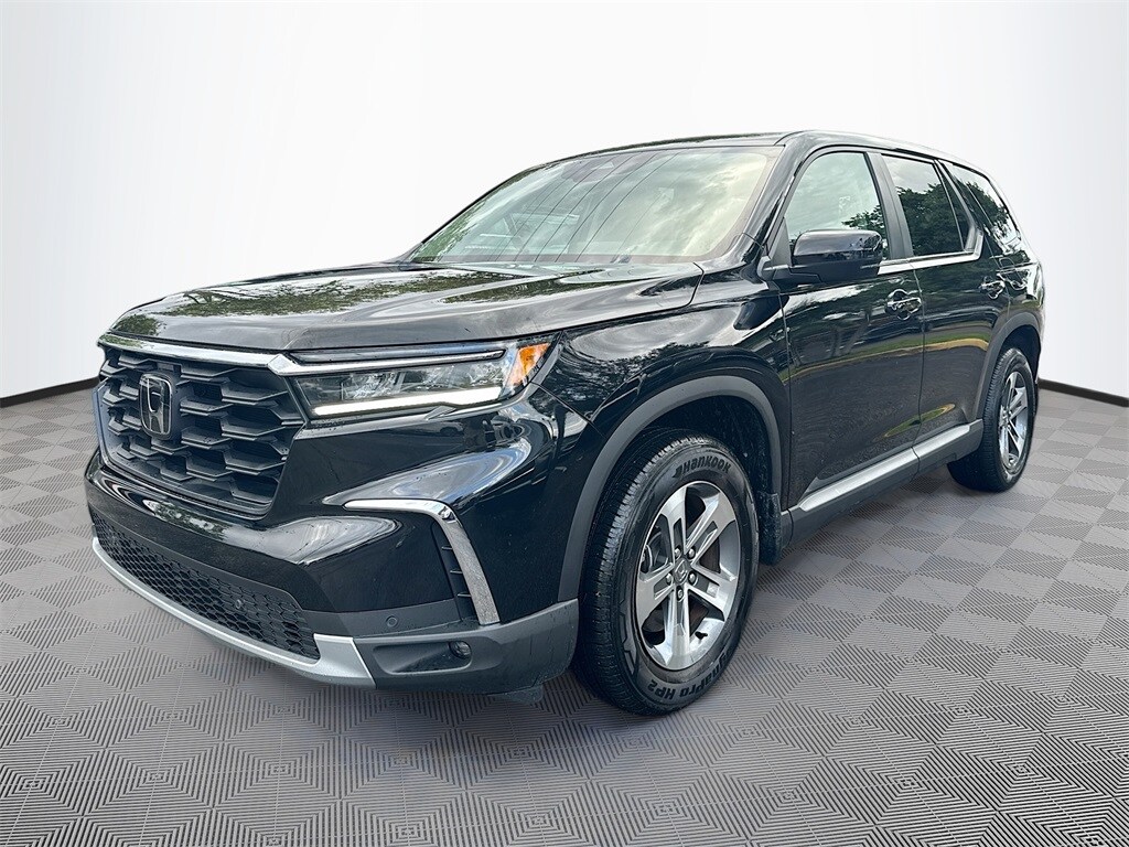 2025 Honda Pilot EX-L photo 3