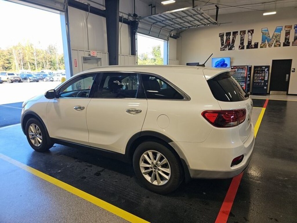 Used 2020 Kia Sorento LX SUV
