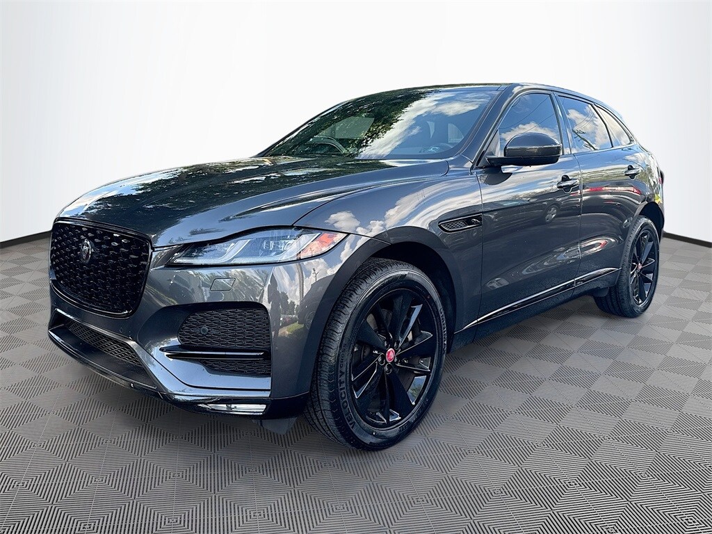 2022 Jaguar F-PACE P250 S photo 3