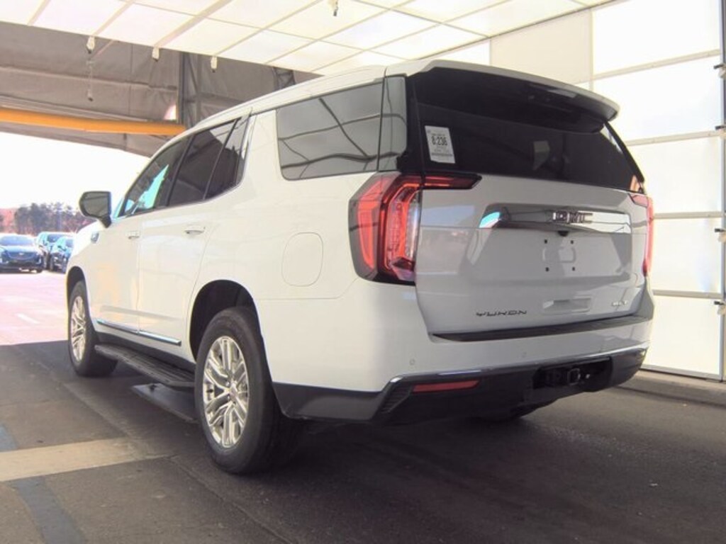 Used 2023 GMC Yukon SLT SUV