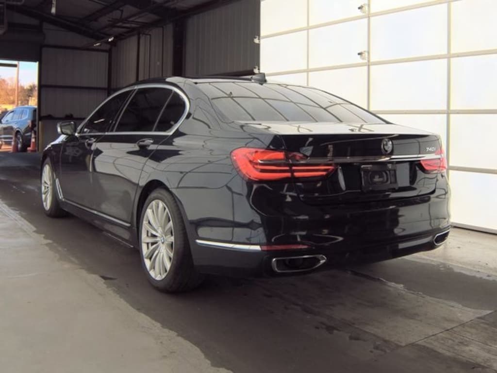 Used 2018 BMW 7 Series 740i Sedan