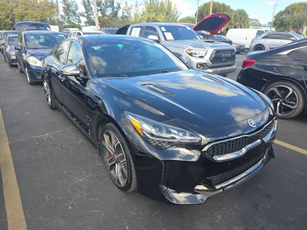 Used 2020 Kia Stinger GT1 Sedan